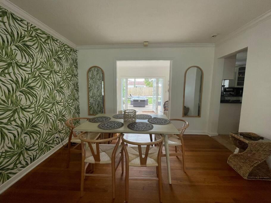 Hot Tub, Tiki Bar, Outdoor Shower, Near Intercoastal Waterway! West Palm Beach Extérieur photo