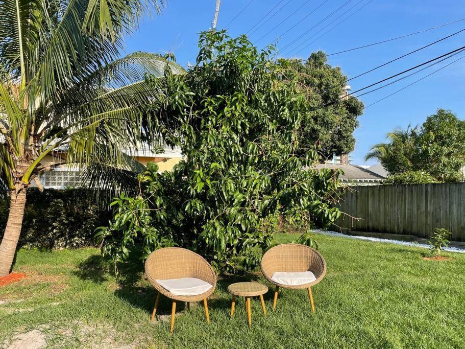 Hot Tub, Tiki Bar, Outdoor Shower, Near Intercoastal Waterway! West Palm Beach Extérieur photo