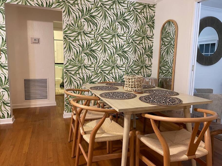 Hot Tub, Tiki Bar, Outdoor Shower, Near Intercoastal Waterway! West Palm Beach Extérieur photo