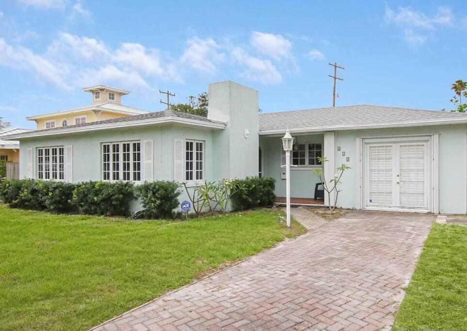 Hot Tub, Tiki Bar, Outdoor Shower, Near Intercoastal Waterway! West Palm Beach Extérieur photo